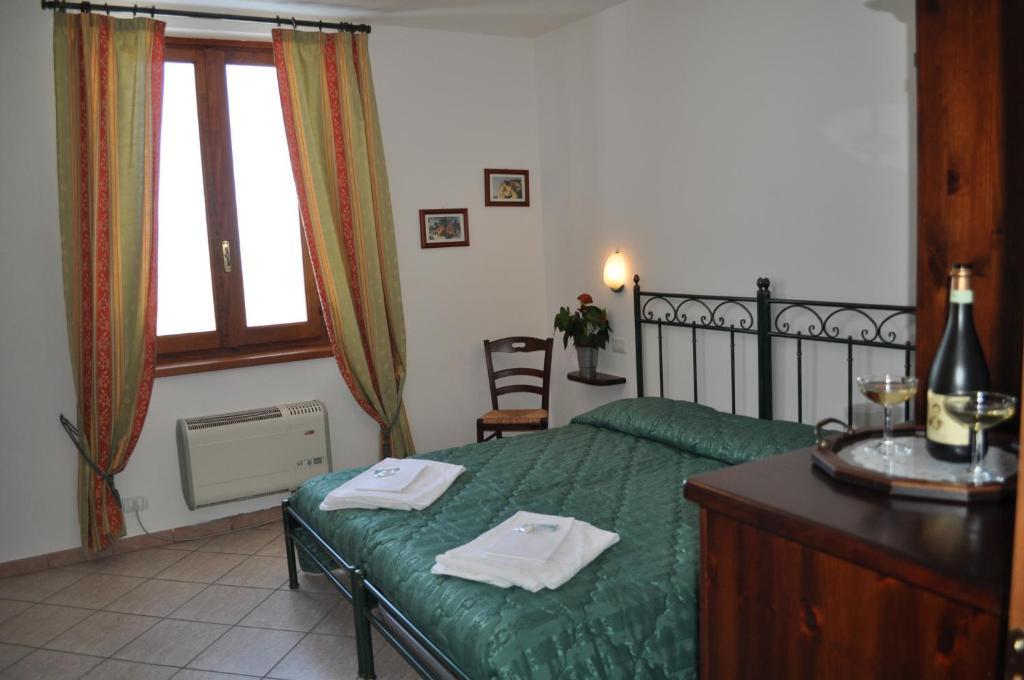 Agriturismo Ai Piacentini Santo Stefano Belbo Pokoj fotografie